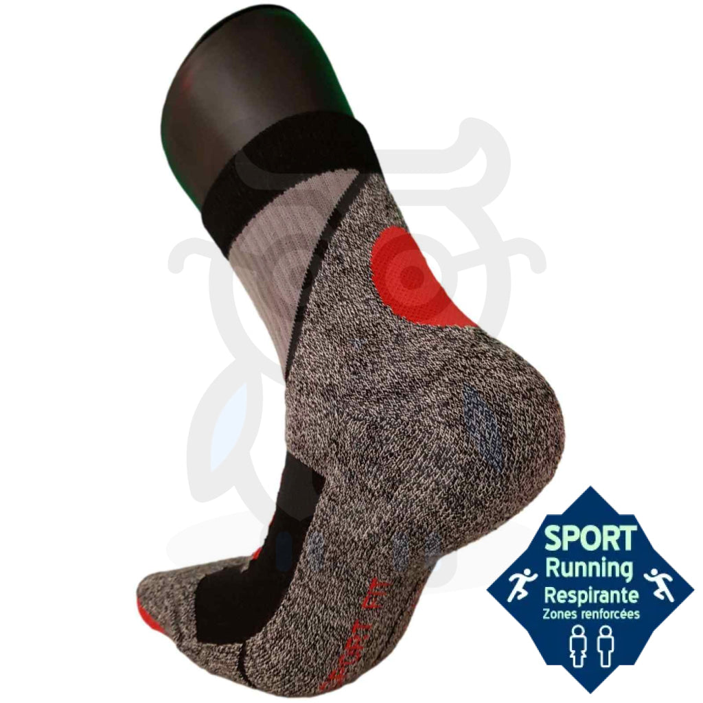 Chaussettes de running pour homme et femme avec technologie de compression et design ergonomique.